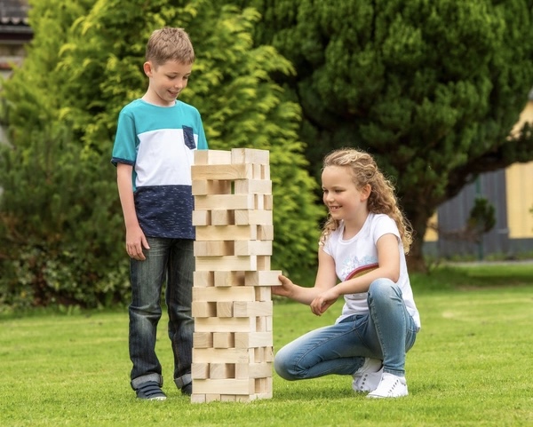 Jeu Tour en bois géant – Jenga en location
