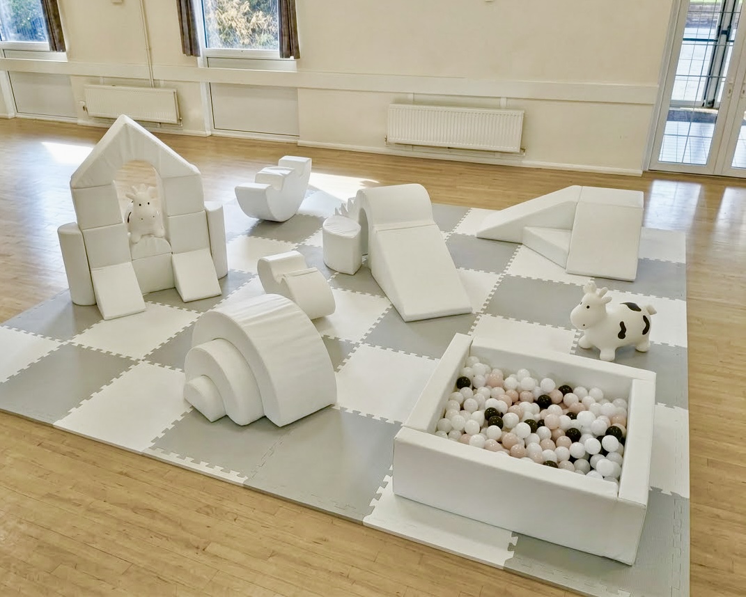 Kids Corner Baby Kids Park en version Blanc, aire de jeux Soft Play avec piscine à balles